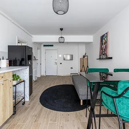 Apartamento Aqua Vista Infinity Apartament Lux Vedere La Mare - & Spa