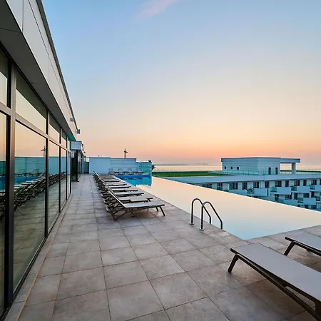 Aqua Vista Infinity Apartament Lux Vedere La Mare - & Spa Năvodari