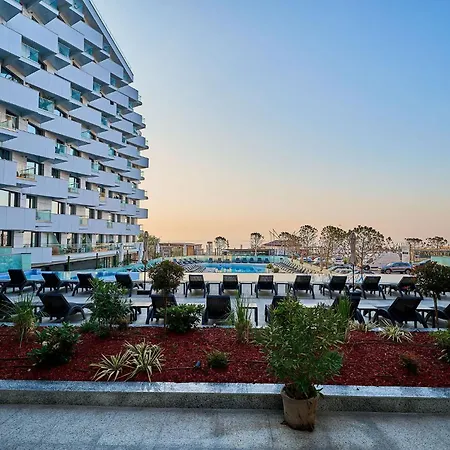 Aqua Vista Infinity Apartament Lux Vedere La Mare - & Spa